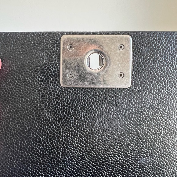 Authentic Chanel small boy bag. - Picture 6 of 8